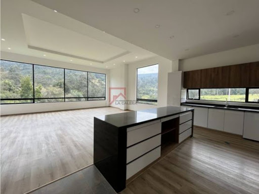 Apartamento en venta en Centro, La Calera · foto 8 de 18