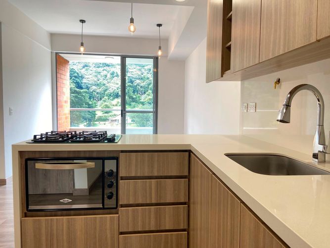 Apartamento de 2 alcobas en arriendo en Monteazul, Sabaneta, 55 m² · foto 2 de 18