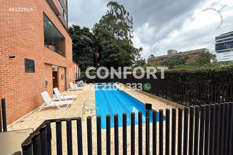 Apartamento de 3 alcobas en arriendo en Las Lomas No.2, Medellín, 155 m² · foto 21 de 23