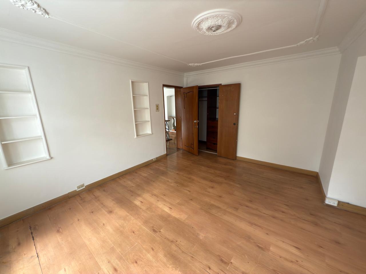Casa en venta en Quinta Camacho, Bogotá · foto 14 de 19