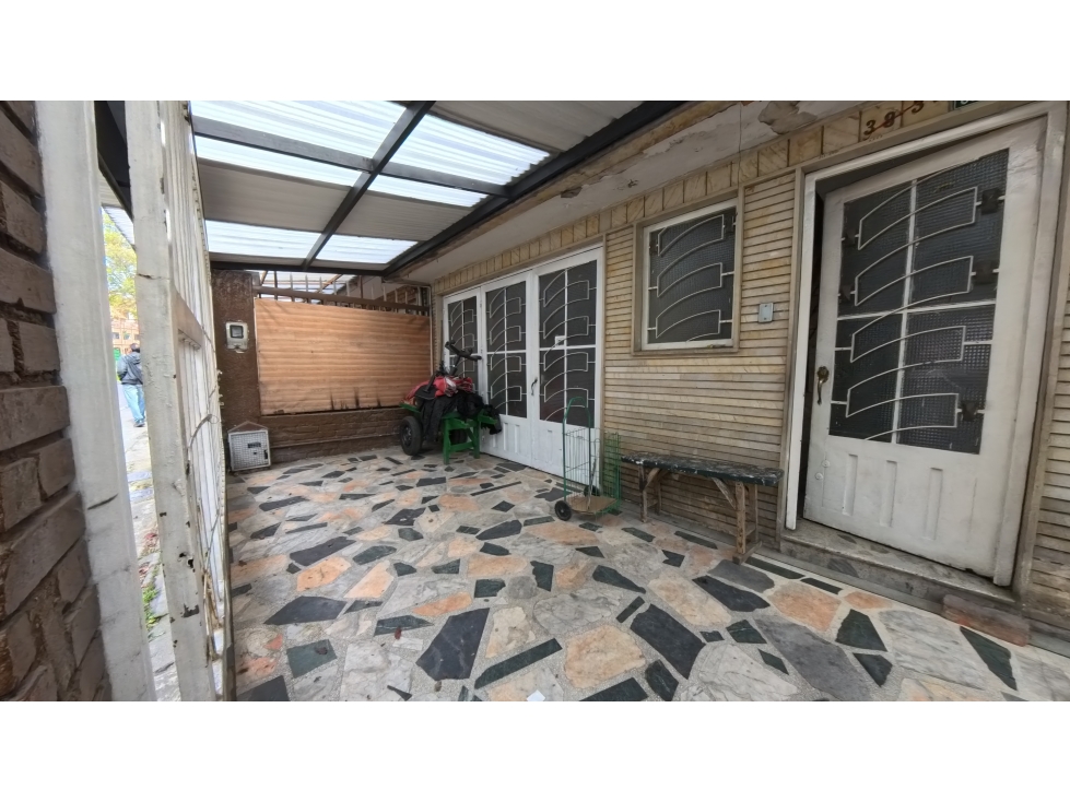 Casa en venta en San Miguel, Bogotá · foto 5 de 22