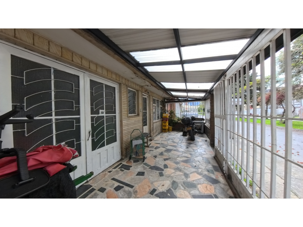 Casa en venta en San Miguel, Bogotá · foto 6 de 22