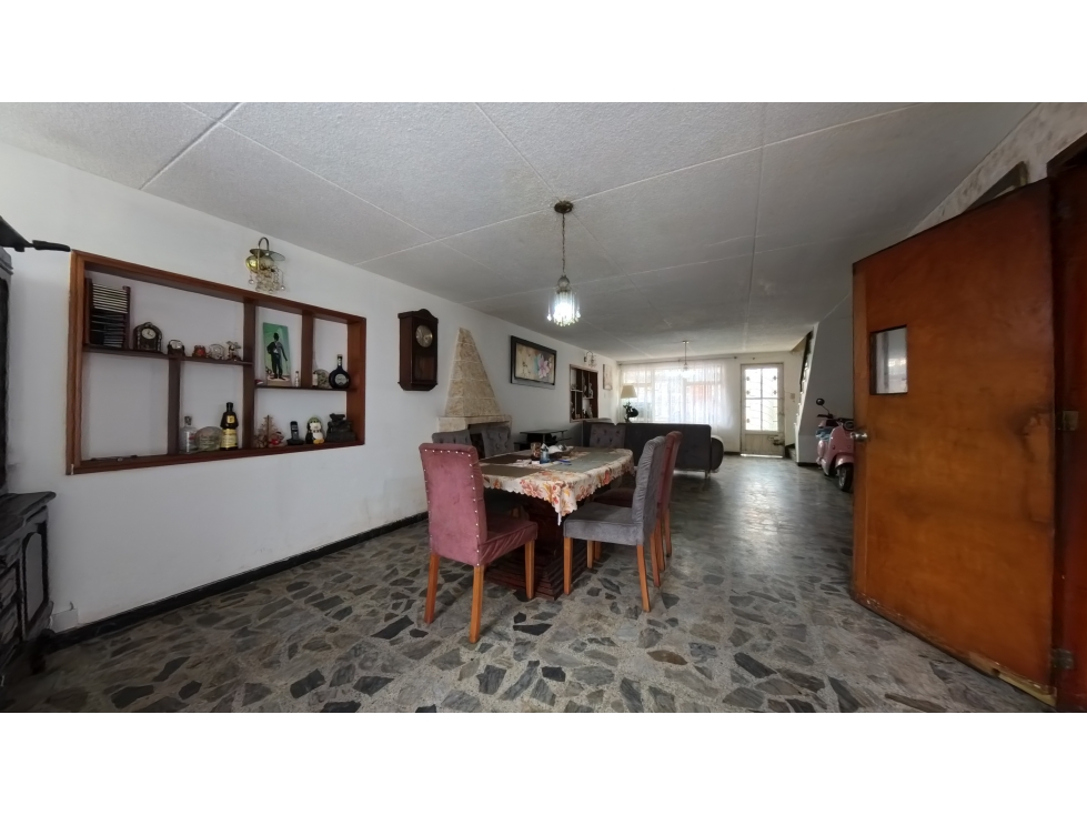 Casa en venta en San Miguel, Bogotá · foto 14 de 22