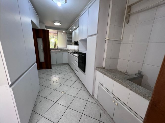 Apartamento en venta en Laureles, Medellín · foto 16 de 23