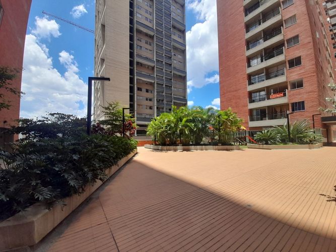 Apartamento de 2 alcobas en venta en Niquia, Bello, 54 m² · foto 16 de 20