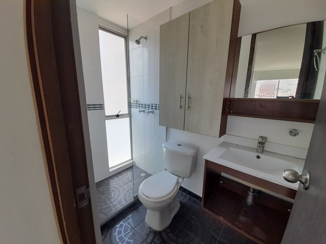 Apartamento de 2 alcobas en venta en Niquia, Bello, 54 m² · foto 19 de 20