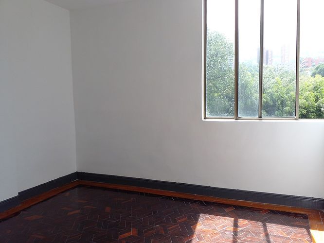Apartamento de 3 alcobas en arriendo en El Poblado, Medellín, 80 m² · foto 13 de 19