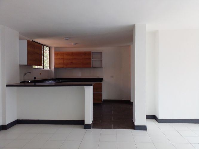 Apartamento de 3 alcobas en arriendo en El Poblado, Medellín, 80 m² · foto 5 de 19