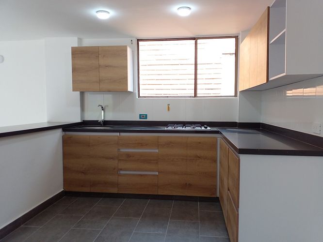 Apartamento de 3 alcobas en arriendo en El Poblado, Medellín, 80 m² · foto 6 de 19