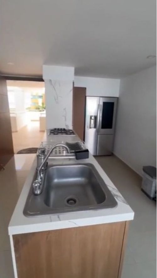Apartamento de 4 alcobas en venta en La Boquilla, Cartagena, 220 m² · foto 4 de 24