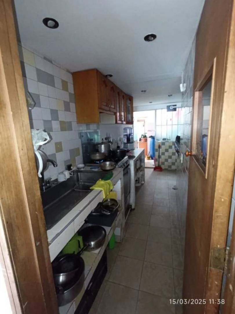 Casa en venta en Murillo Toro, Bogotá · foto 6 de 18