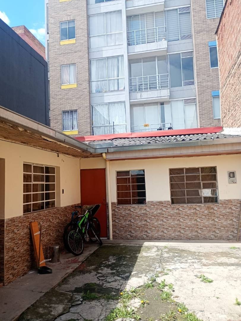 Casa en venta en Murillo Toro, Bogotá · foto 18 de 18