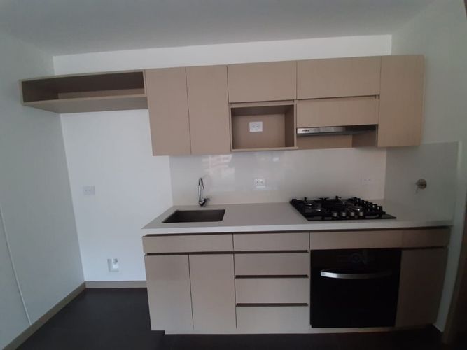 Apartamento de 2 alcobas en venta en Altos Del Poblado, Medellín, 78 m² · foto 11 de 24