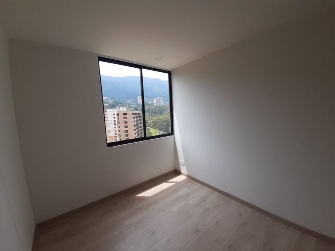 Apartamento de 2 alcobas en venta en Altos Del Poblado, Medellín, 78 m² · foto 21 de 24