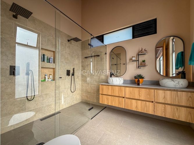 Casa de 3 alcobas en venta en La Mosca, Guarne, 350 m² · foto 12 de 18