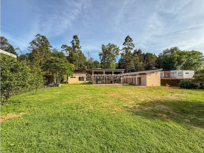 Casa de 3 alcobas en venta en La Mosca, Guarne, 350 m² · foto 16 de 18