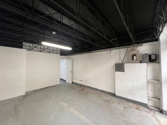 Bodega en arriendo en Cristo Rey, Medellín, 123 m² · foto 9 de 20