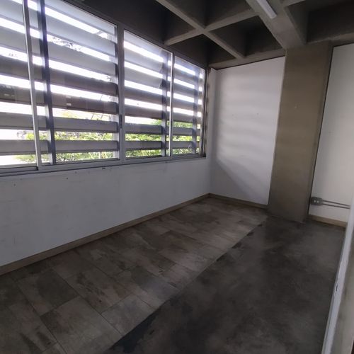 Bodega en arriendo en La Esmeralda, Itagüí, 1000 m² · foto 3 de 20