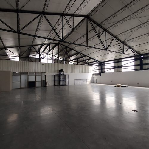 Bodega en arriendo en La Esmeralda, Itagüí, 1000 m² · foto 12 de 20