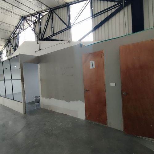 Bodega en arriendo en La Esmeralda, Itagüí, 1000 m² · foto 13 de 20