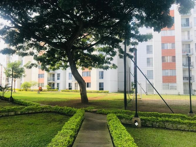 Apartamento de 2 alcobas en venta en Cr. Los Naranjos, Jamundí, 64 m² · foto 21 de 24