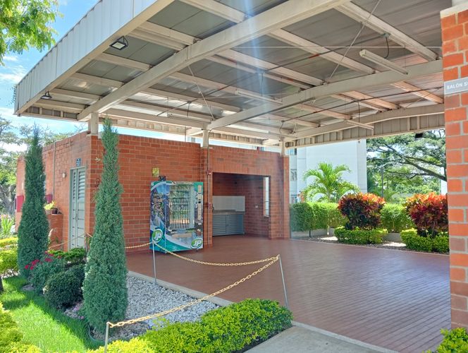 Apartamento de 2 alcobas en venta en Cr. Los Naranjos, Jamundí, 64 m² · foto 24 de 24