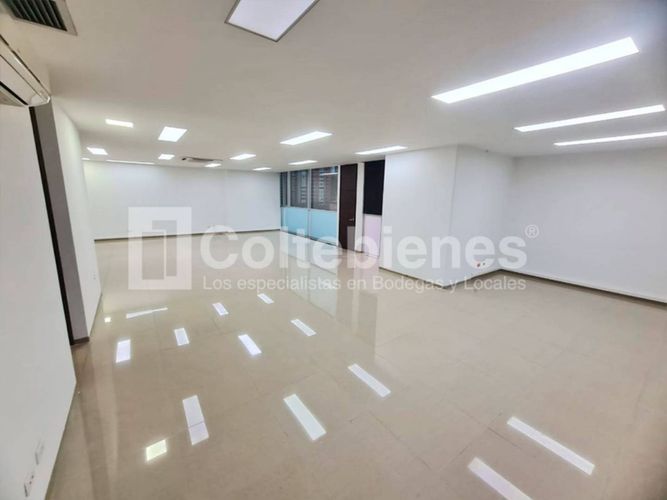 Oficina en arriendo en El Poblado, Medellín, 92 m² · foto 7 de 13