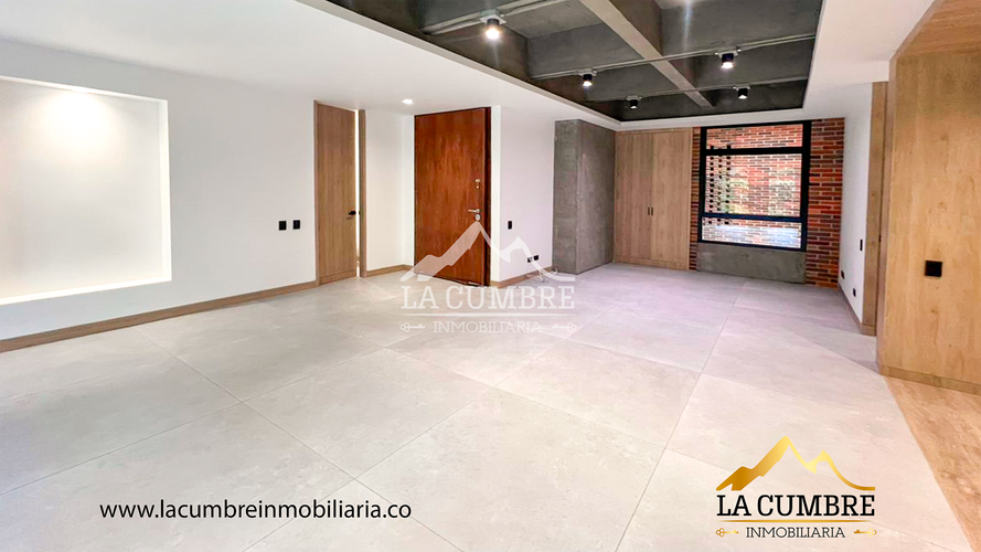 Apartamento de 2 alcobas en arriendo en El Diamante No. 2, Medellín, 204 m² · foto 2 de 16