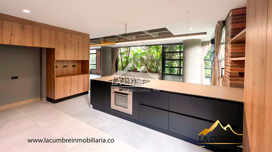 Apartamento de 2 alcobas en arriendo en El Diamante No. 2, Medellín, 204 m² · foto 6 de 16