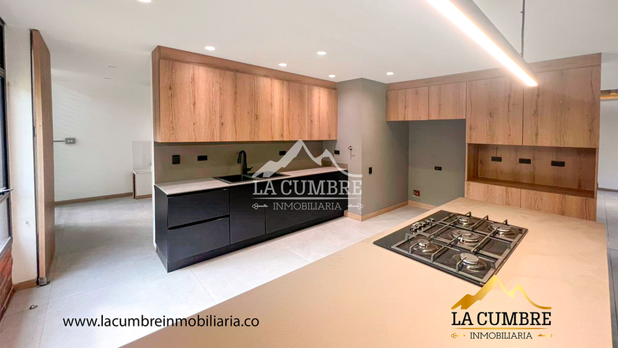 Apartamento de 2 alcobas en arriendo en El Diamante No. 2, Medellín, 204 m² · foto 7 de 16