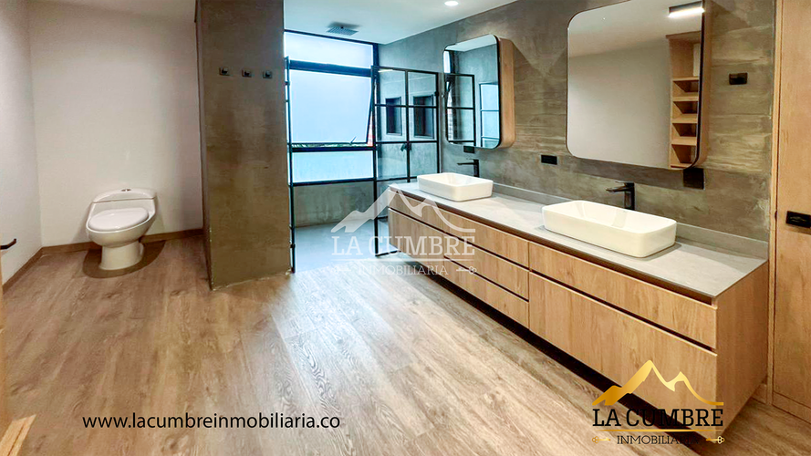 Apartamento de 2 alcobas en arriendo en El Diamante No. 2, Medellín, 204 m² · foto 10 de 16