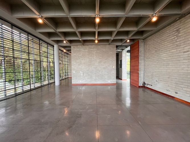 Casa de 2 alcobas en venta en El Poblado, Medellín, 1250 m² · foto 13 de 20