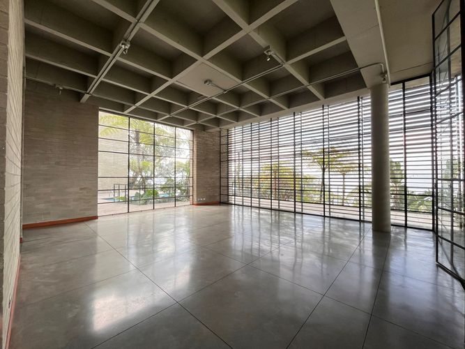 Casa de 2 alcobas en venta en El Poblado, Medellín, 1250 m² · foto 3 de 20