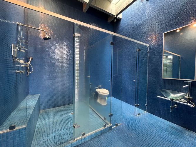 Casa de 2 alcobas en venta en El Poblado, Medellín, 1250 m² · foto 18 de 20