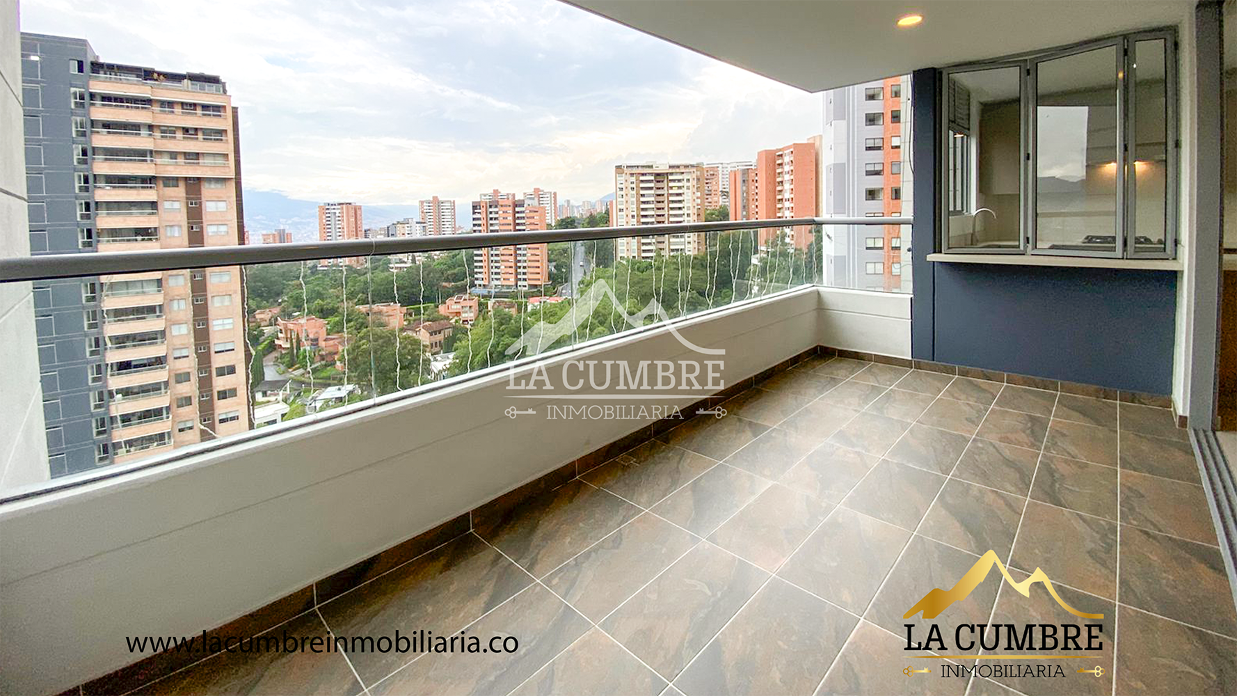 Apartamento en arriendo en Cumbres, Envigado · foto 6 de 16