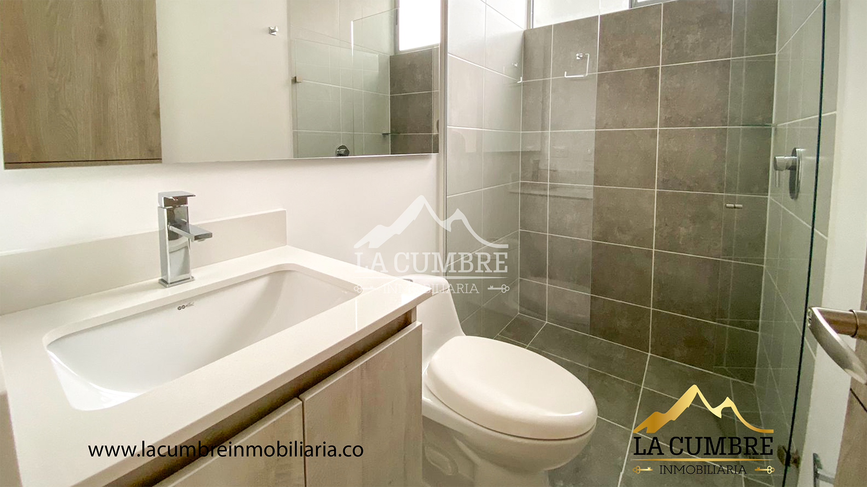 Apartamento en arriendo en Cumbres, Envigado · foto 16 de 16