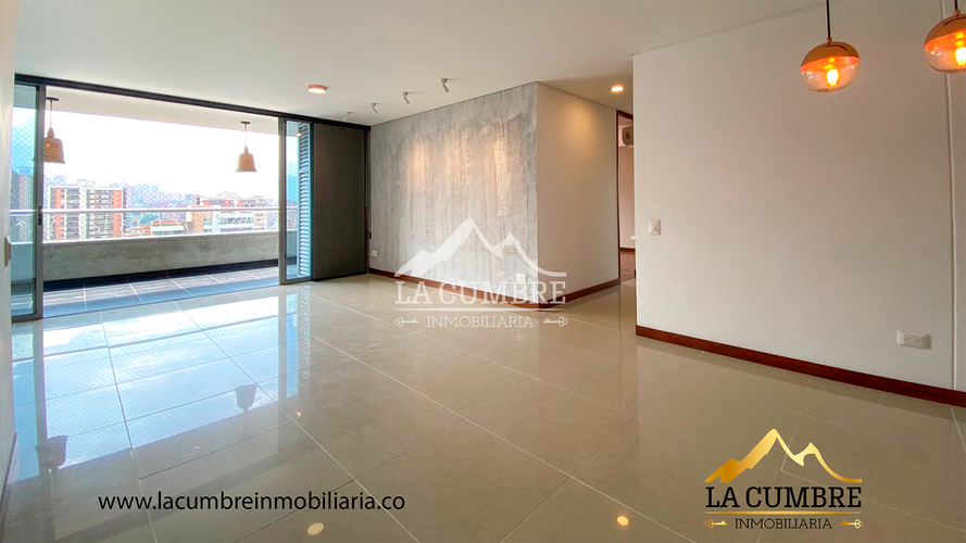 Apartamento de 3 alcobas en arriendo en Castropol, Medellín, 115 m² · foto 2 de 14