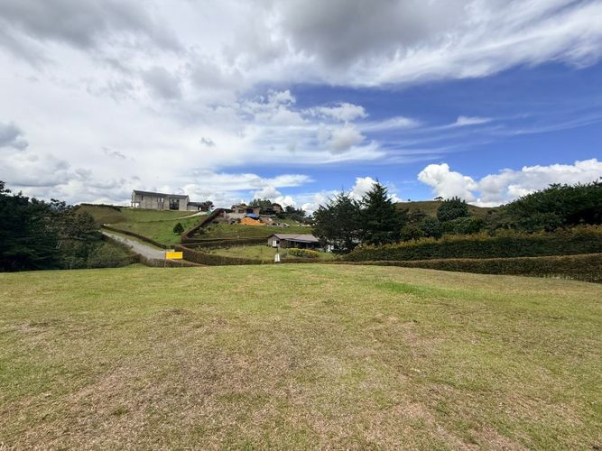 Lote en venta en Rionegro, 2660 m² · foto 5 de 11