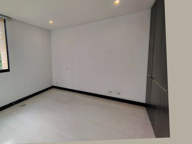 Apartamento de 3 alcobas en arriendo en El Poblado, Medellín, 165 m² · foto 14 de 18