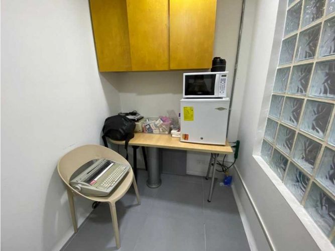 Oficina en venta en San Diego, Medellín, 135 m² · foto 8 de 21