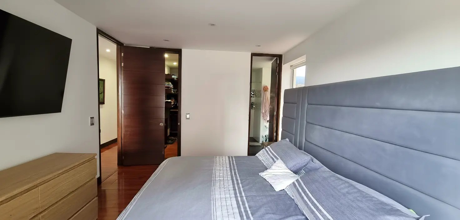 Apartamento en venta en Bosques De La Cañada, Bogotá · foto 9 de 17
