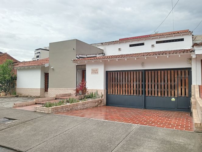 Casa de 8 alcobas en venta en Tejares Cristales, Cali, 325 m² · foto 23 de 23