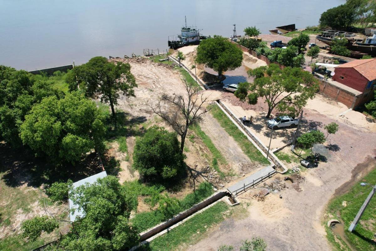 SE VENDE TERRENO A ORILLAS DEL RÍO PRAGUAY — foto 2