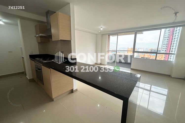 Apartamento de 3 alcobas en arriendo en Santa Maria De Los Angeles, Medellín, 95 m² · foto 6 de 24