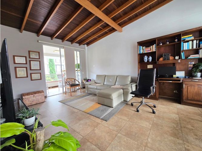 Casa de 5 alcobas en venta en Vegas De La Doctora, Sabaneta, 488 m² · foto 23 de 24