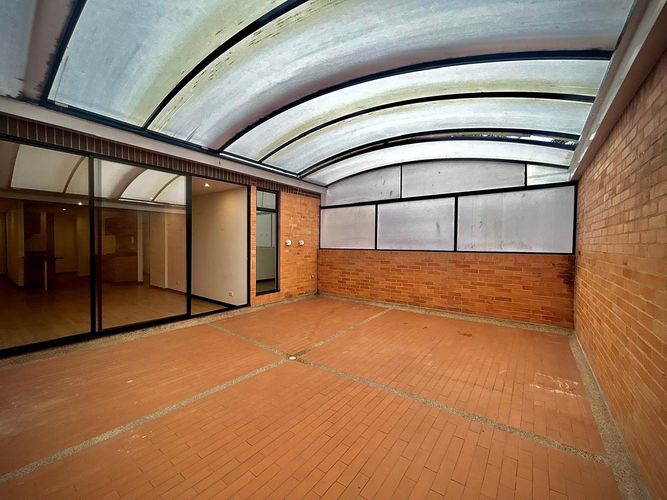 Apartamento de 3 alcobas en venta en Cedritos, Bogotá, 97 m² · foto 1 de 21