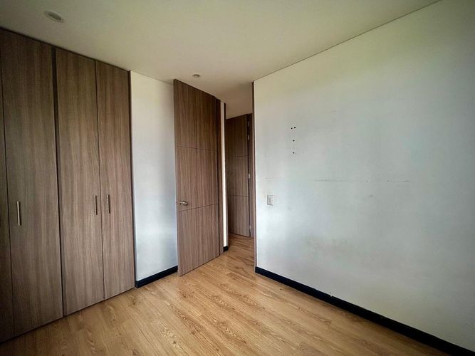 Apartamento de 3 alcobas en venta en Cedritos, Bogotá, 97 m² · foto 6 de 21