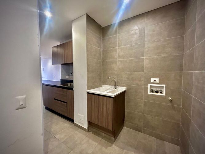 Apartamento de 3 alcobas en venta en Cedritos, Bogotá, 97 m² · foto 11 de 21