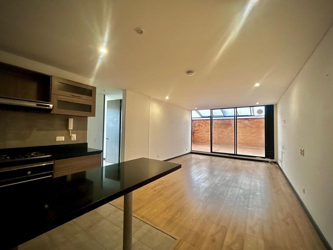 Apartamento de 3 alcobas en venta en Cedritos, Bogotá, 97 m² · foto 13 de 21