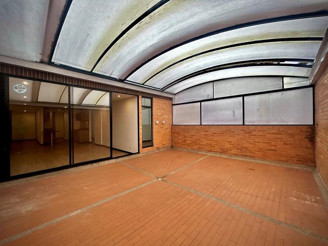 Apartamento de 3 alcobas en venta en Cedritos, Bogotá, 97 m² · foto 18 de 21